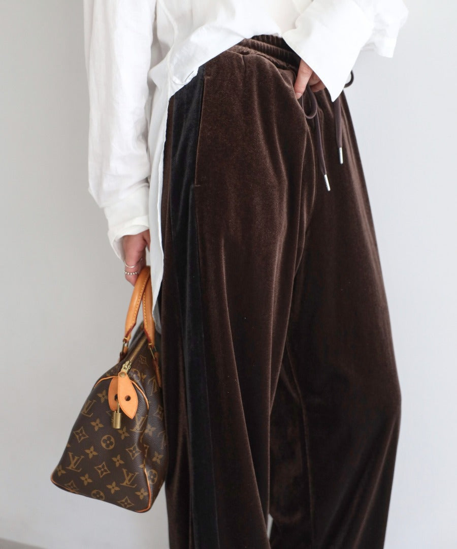 Glossy Velour Side-Line Pants [LADIES] 14