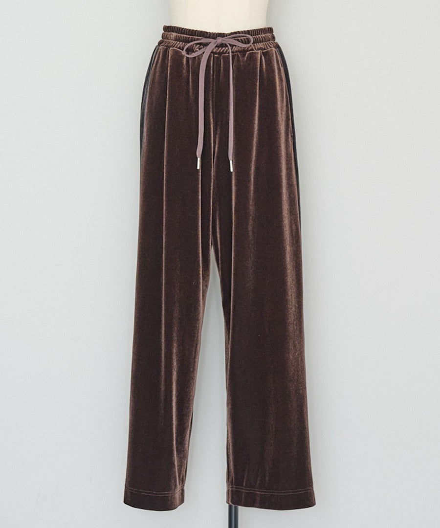 Glossy Velour Side-Line Pants [LADIES] 18
