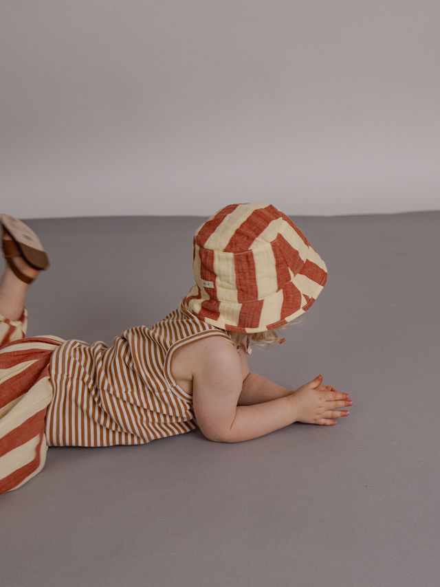 Tomato Stripes Bucket Sun Hat [organic zoo] (26SS)