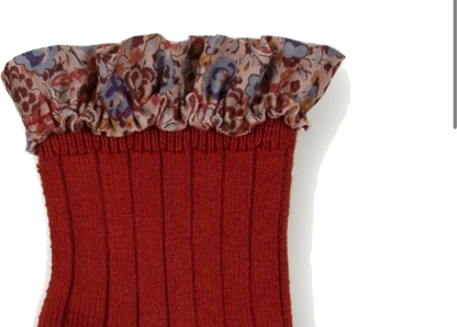 collegien / Charlotte - Liberty Ruffle Ribbed Ankle Socks  (Rouge Carmin)