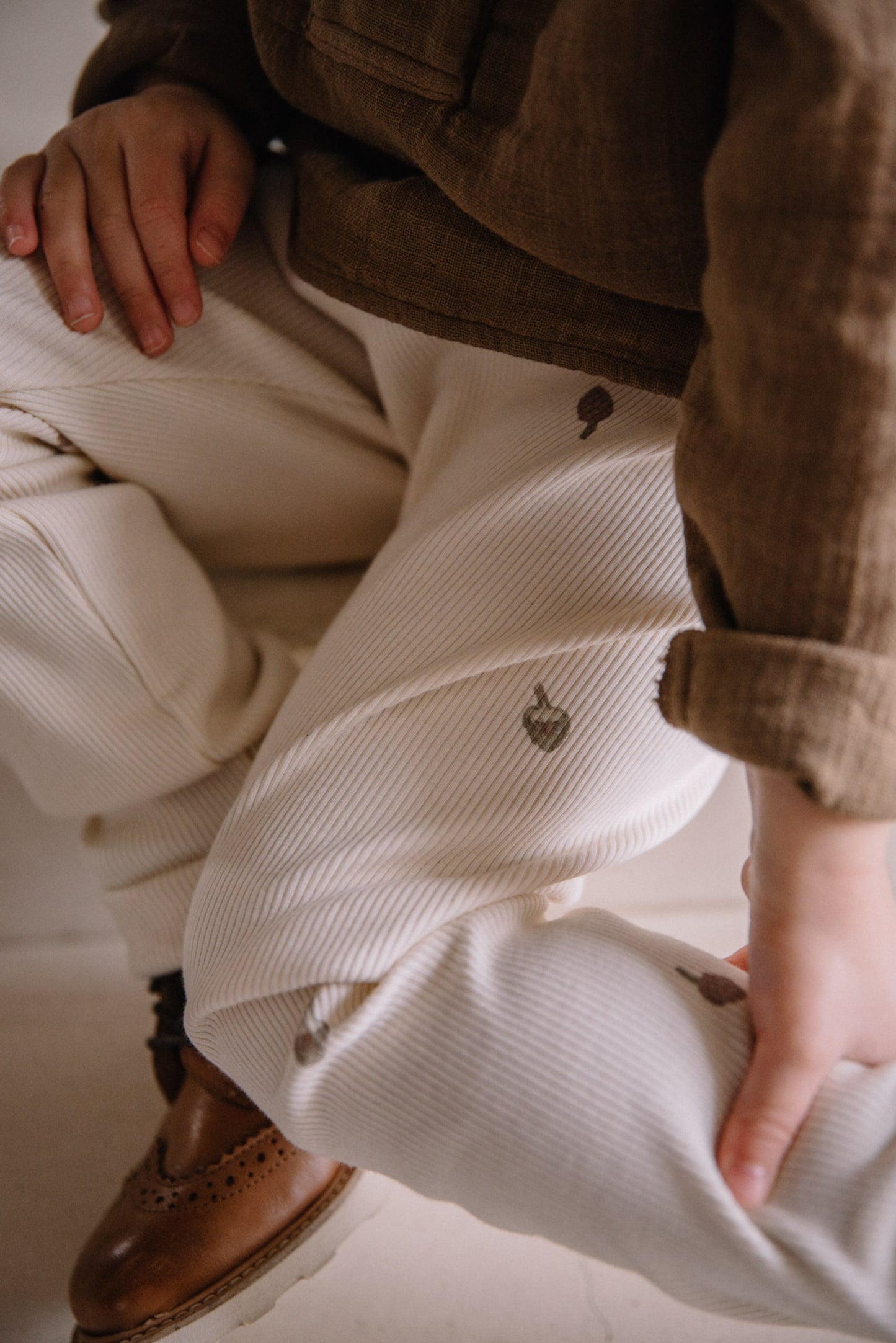 ROM POM LEGGINGS - Ecru/Artichokes [STUDIO BOHEME](22AW)