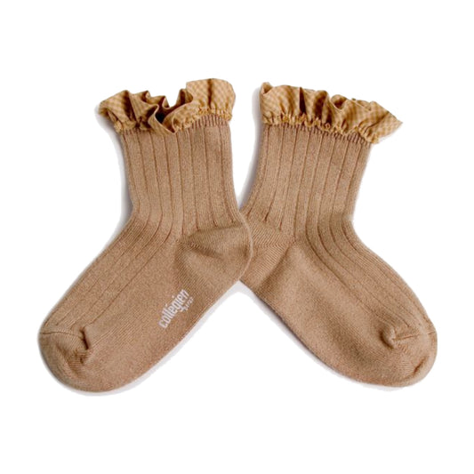 collegien / Brigitte - Gingham Ruffle Ribbed Ankle Socks (Petite Taupe)
