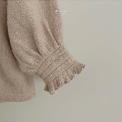 wool brush blouse / beige