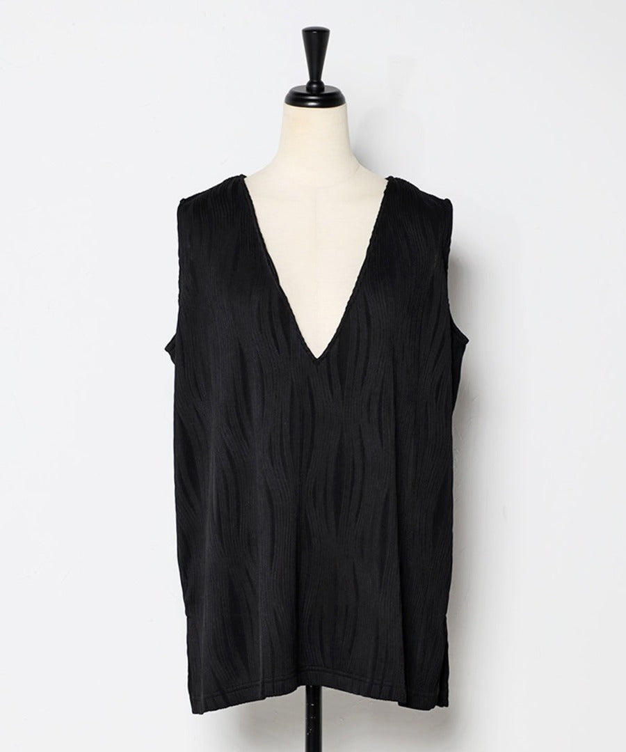 wavy pleats vest / black