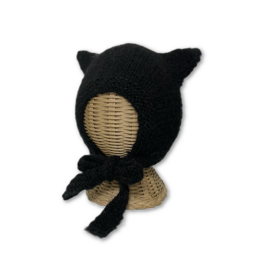 kitty hat / black