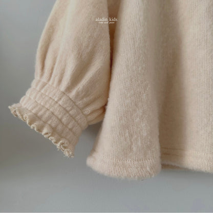 wool brush blouse / cream