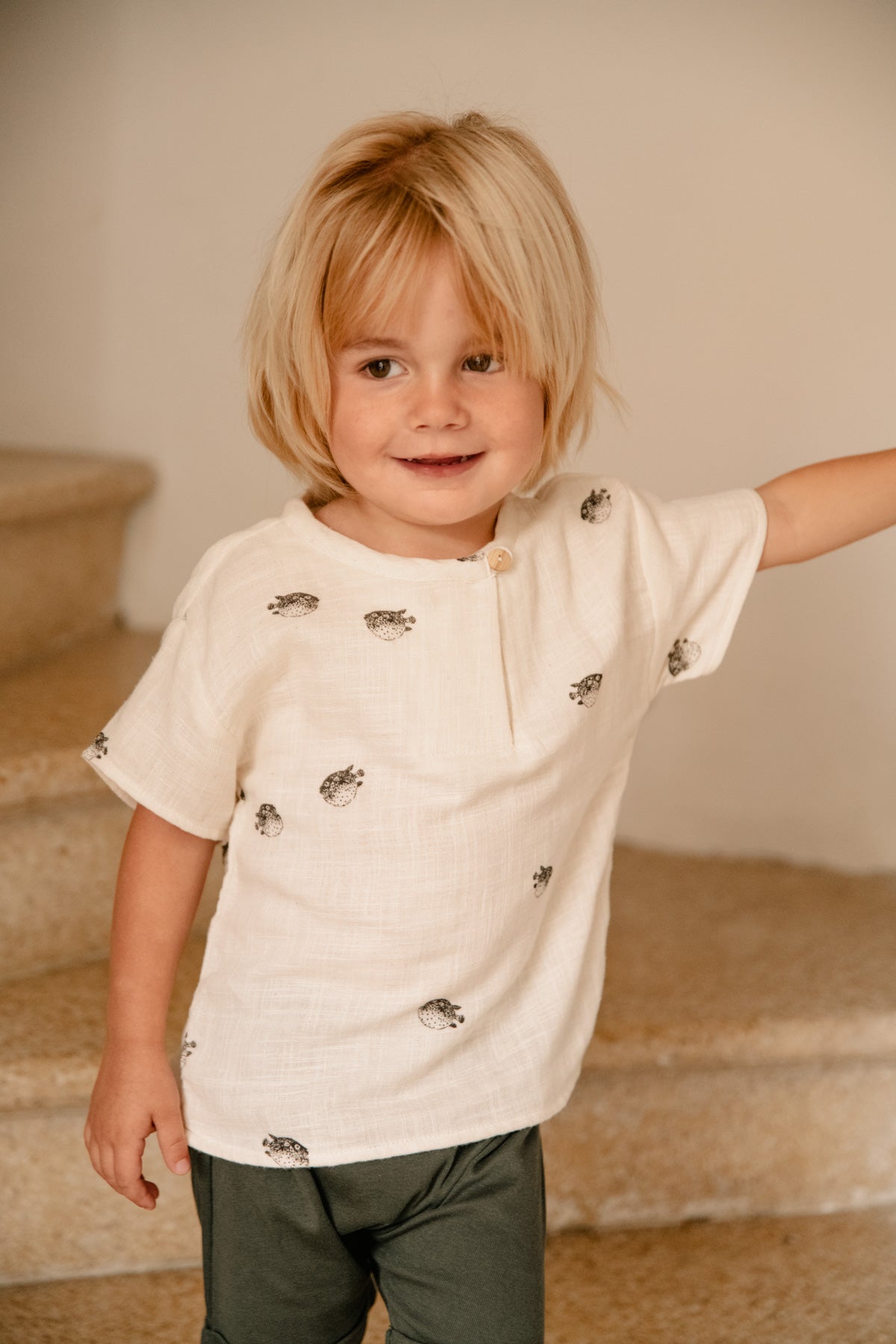 TSHIRT ORSO GAZE / ecru-puffer fish