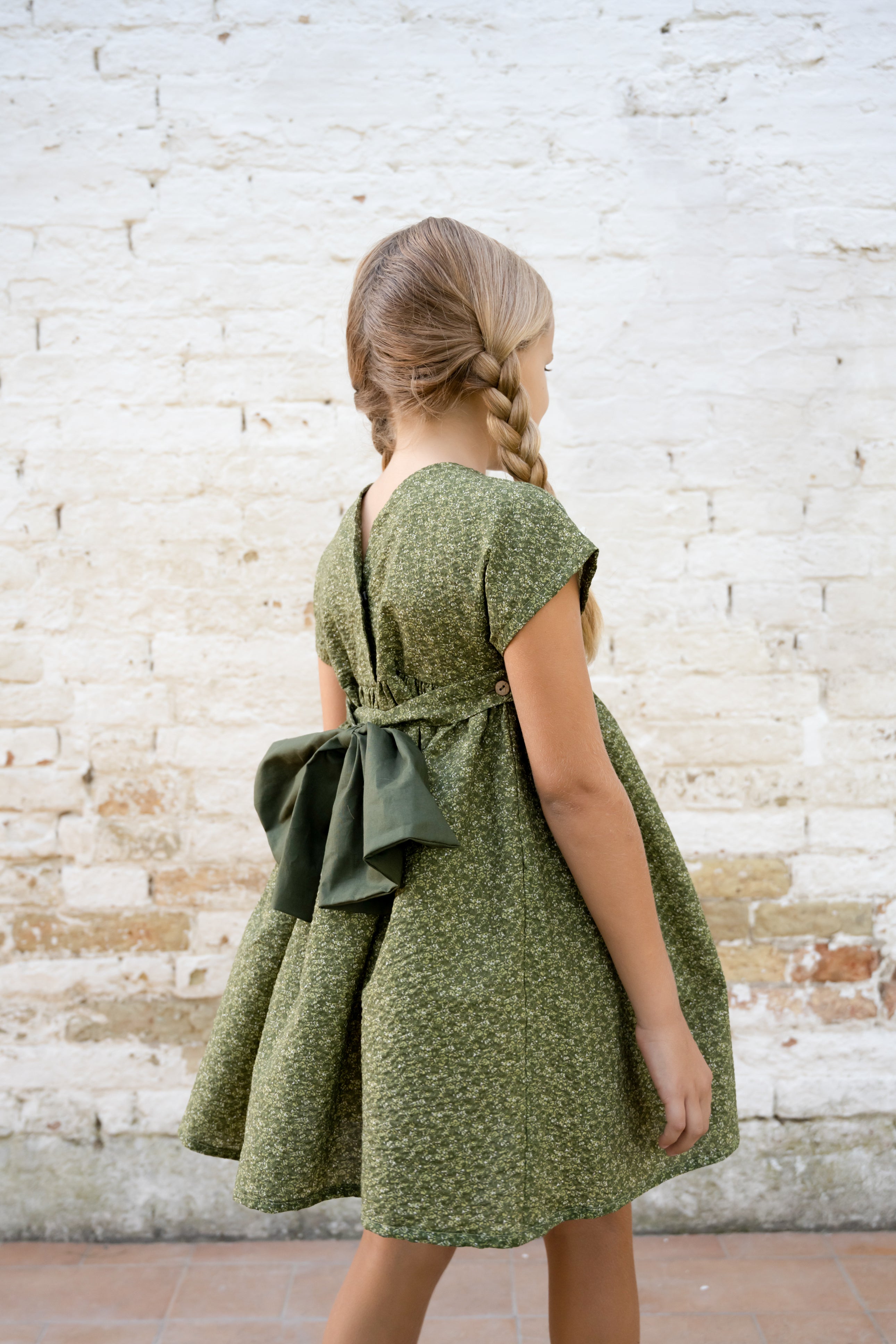 Betta dress / Fiori verde [HELLO LUPO] – ANOKO.｜海外子供服のお店