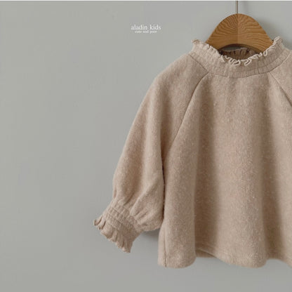 wool brush blouse / beige