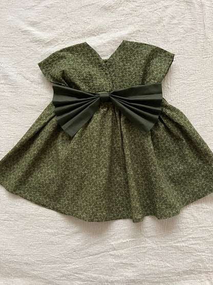 Betta dress / Fiori verde [HELLO LUPO]