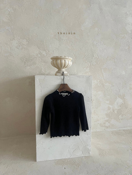 holly tee / black